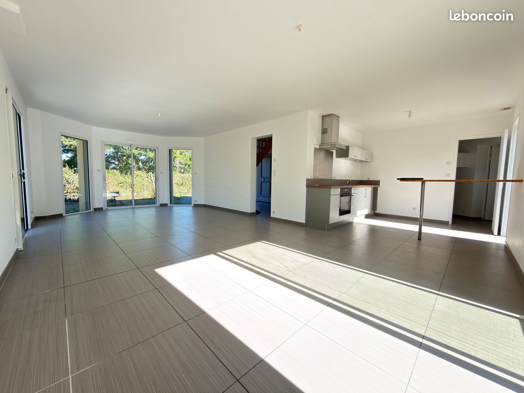 Maison 5 pièces 116 m² · à Saint-André-des-Eaux · 116 m² · 420 000 €