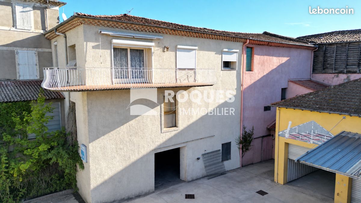 Immeuble 1500 m² · à Bédarieux · 1 500 m² · 349 000 €