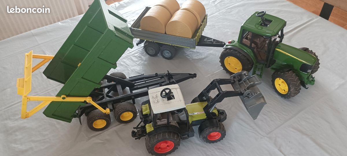 Lot de jouets (image 1)