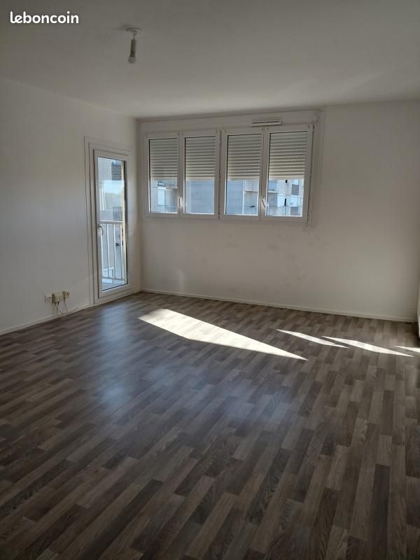 Appartement 4 pièces 81 m² · à Moulins · 81 m² · 681 €/mois