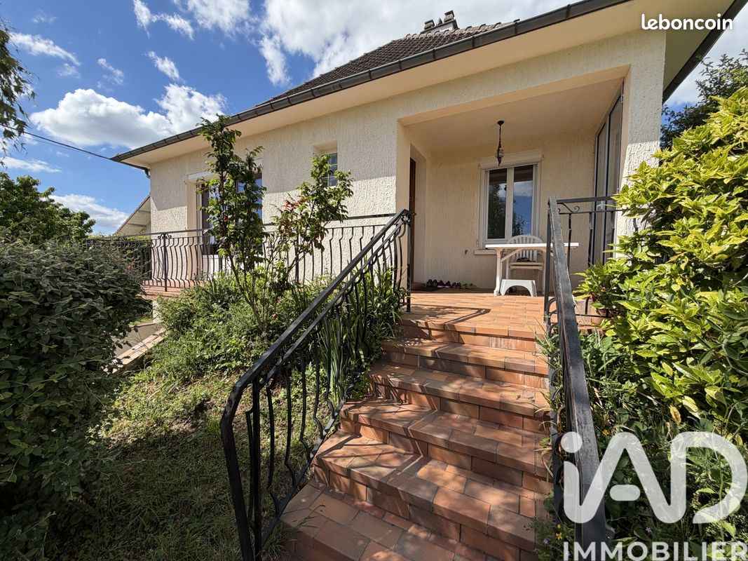 Maison 4 pièces 112 m² · à Bourbon-Lancy · 112 m² · 143 000 €
