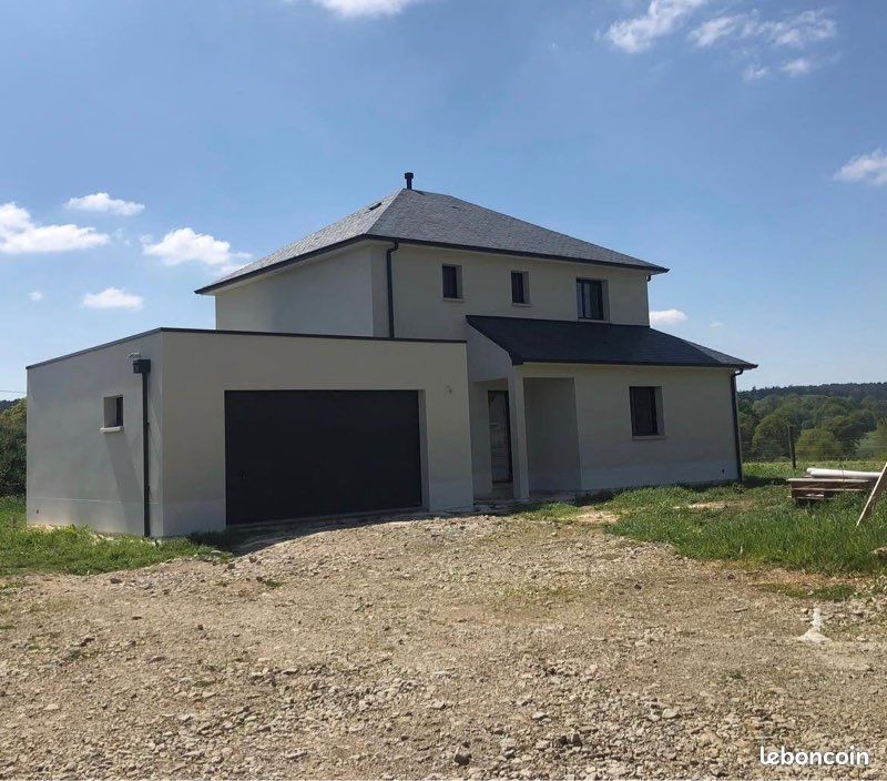 Maison 5 pièces 120 m² · à Treffléan · 120 m² · 250 000 €