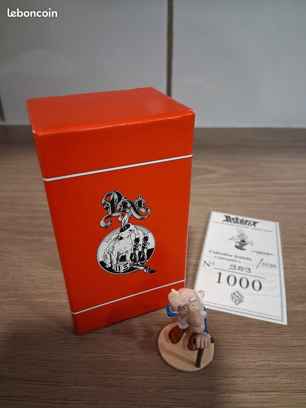 pixi collection asterix agecanonix avec boite et certificat