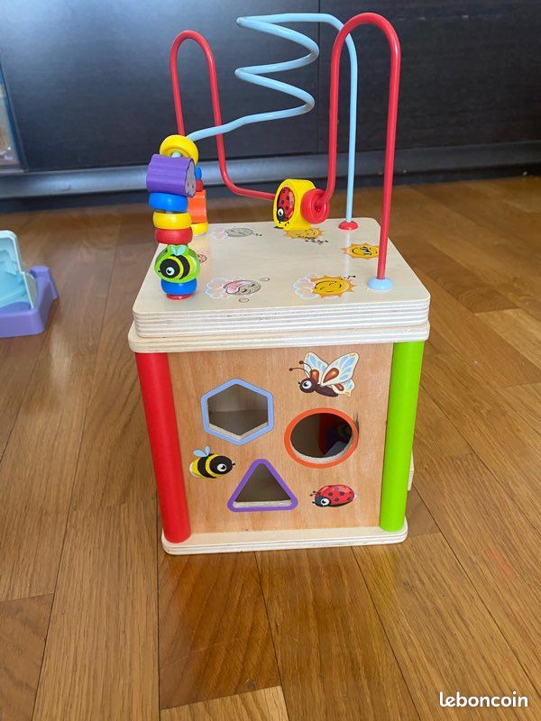 Jeux éveil bois neuf (image 1)