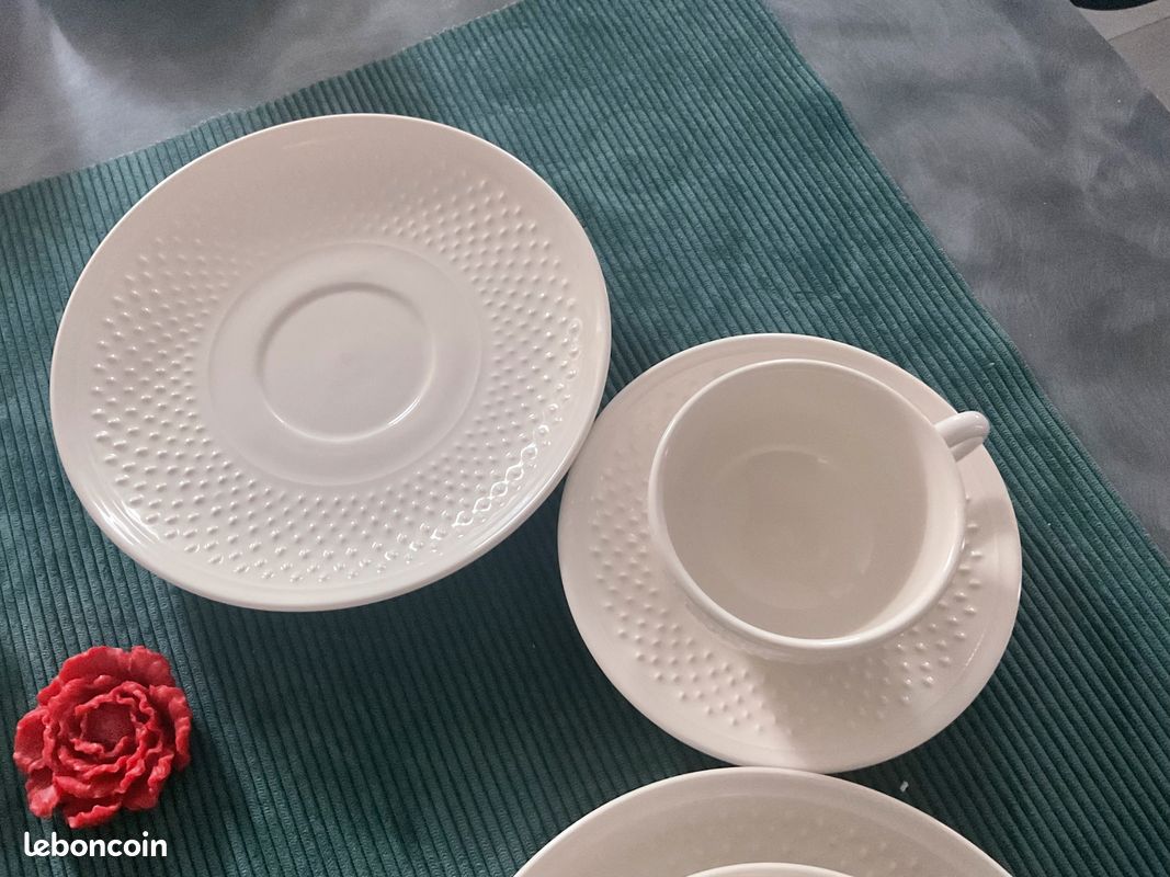 Vntage Geneveve Lethu 1984 Blue Gran De Rz Pattern Ceramc Creamer