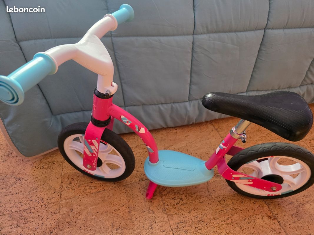 Draisienne Enfant Smoby – Vélo D’apprentissage Sans Pédales – Super état