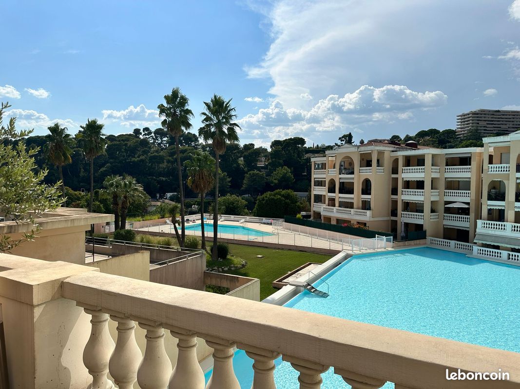 Appartement 4 pièces 111 m² · à Le Cannet · 111 m² · 369 000 €
