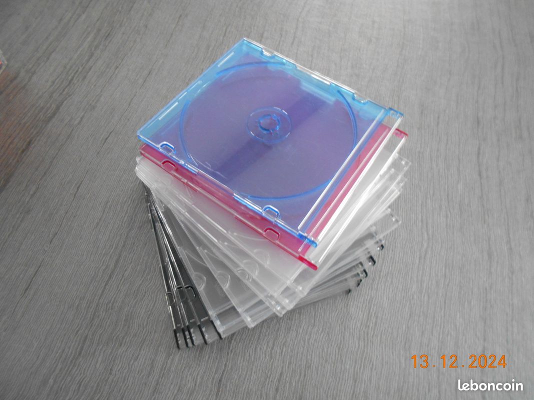 Boîtes vides de CD et DVD (staksaul) (image 3)