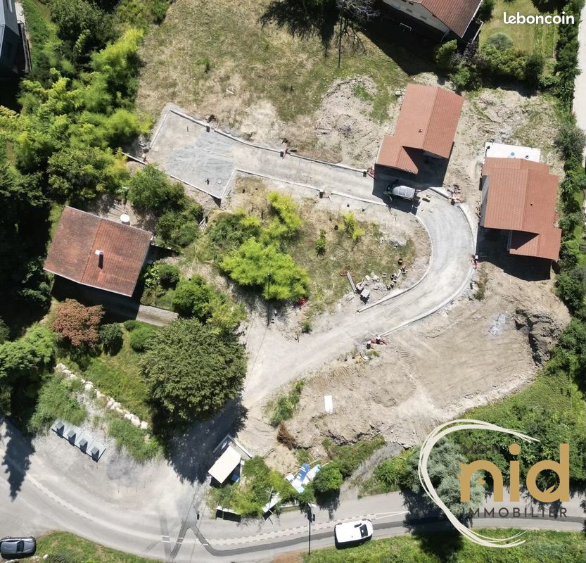 Terrain 527 m² · à Le Touvet · 527 m² · 110 000 €