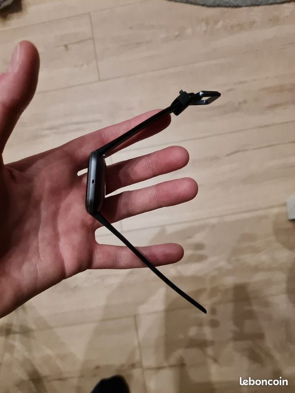 Montre fitbit versa 2 (image 2)
