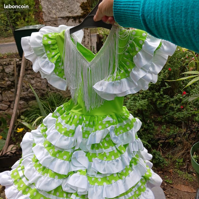 Robe flamenco sevillane Vêtements