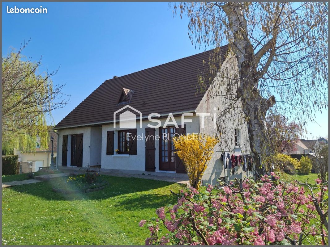 Maison 7 pièces 130 m² · à Breuil-le-Vert · 130 m² · 325 000 €