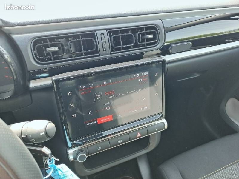 Citroën C3 PureTech 82 S&S BVM5 Graphic (image 14)