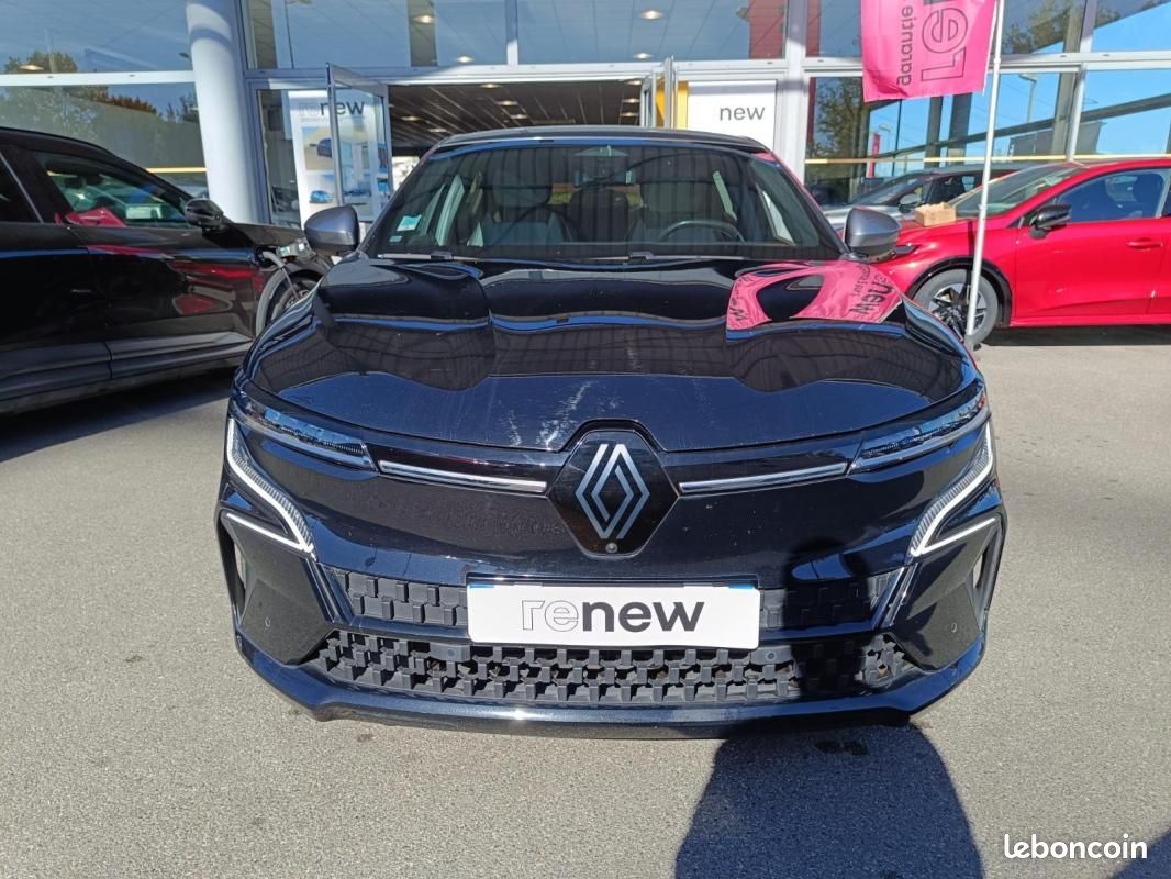 Renault Mégane E-TECH EV60 220 ch optimum charge Iconic (image 2)