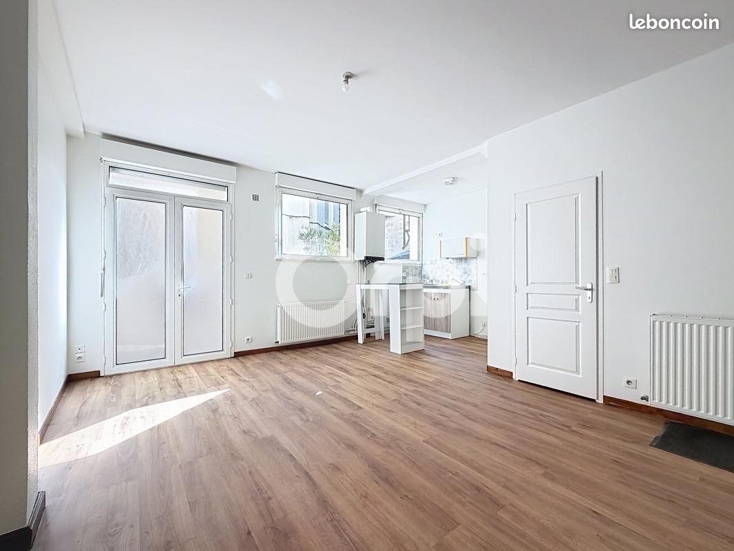 Appartement 2 pièces 38 m² · à Brive-la-Gaillarde · 38 m² · 440 €/mois