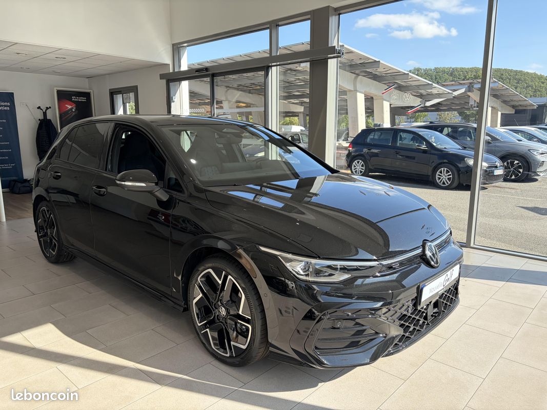 VOLKSWAGEN Golf 1.5 eTSI EVO2 150 DSG7 R-Line Edition (image 2)