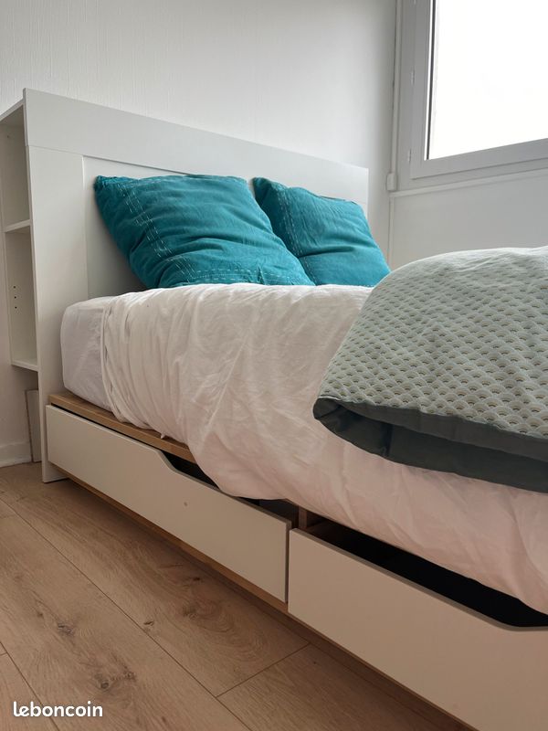 Lit a coffres 140x200 cm + Tête de lit IKEA casi neuf (image 3)