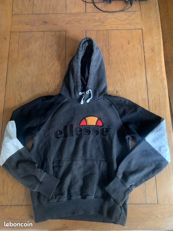 Sweat-shirt Gris Ellesse Taille 12 - Occasion En Très Bon état - Col Rond En Coton