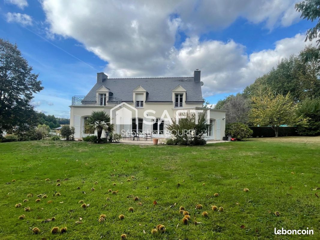 Maison 8 pièces 202 m² · à Languidic · 202 m² · 503 000 €