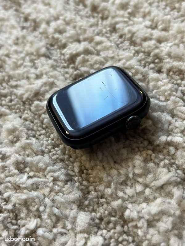 Apple Watch Series 8 + 3 bracelets (image 4)