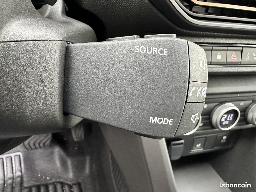 Dacia Jogger1.6 hybrid 140ch Extreme 5 places NOIR (image 17)