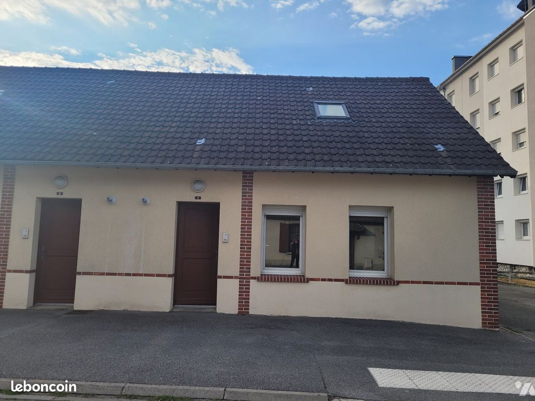 Appartement 3 pièces 67 m² · à Saint-Lubin-des-Joncherets · 67 m² · 670 €