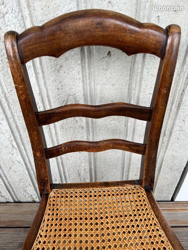 Chaise ancienne (image 3)