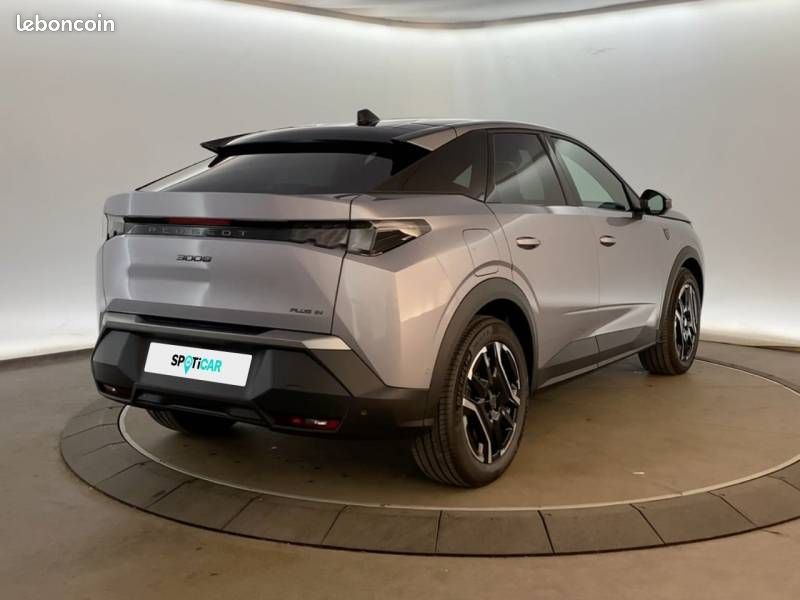 Peugeot 3008 Plug-in Hybrid 195 e-DCS7 GT (image 6)