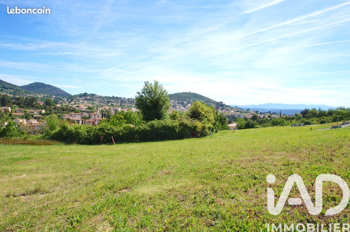 Terrain 790 m² · à Manosque · 790 m² · 178 000 €