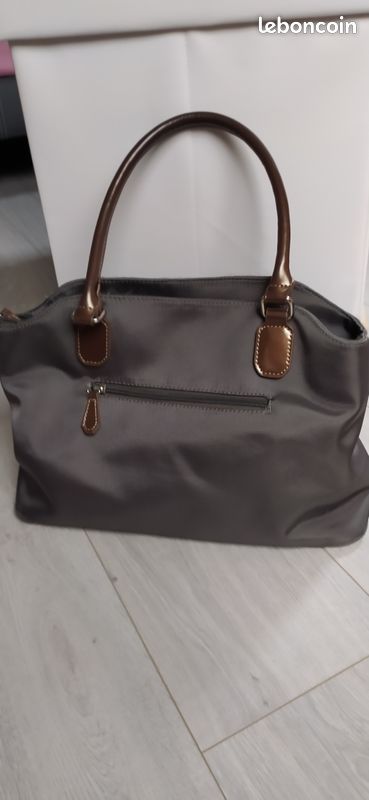 Sac à main 👜 Ted Lapidus (image 2)