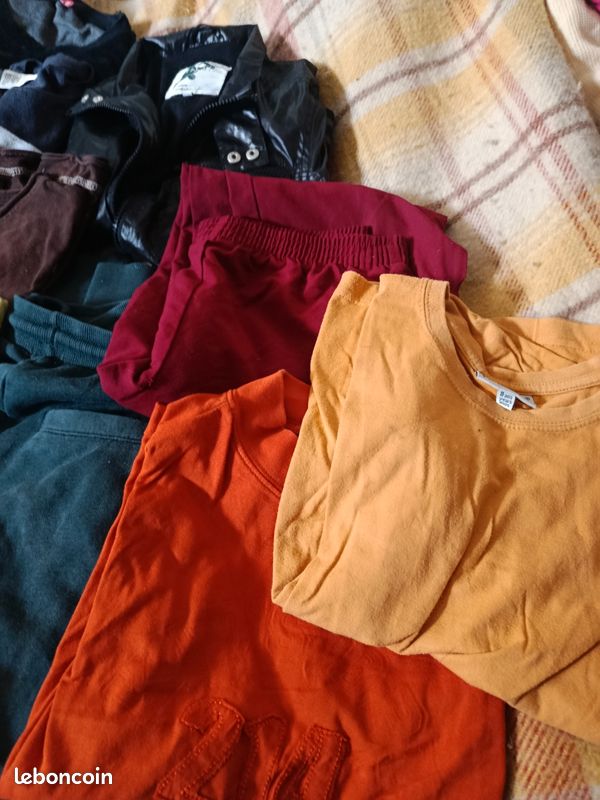 Lot vêtements enfant 8 ans (image 5)