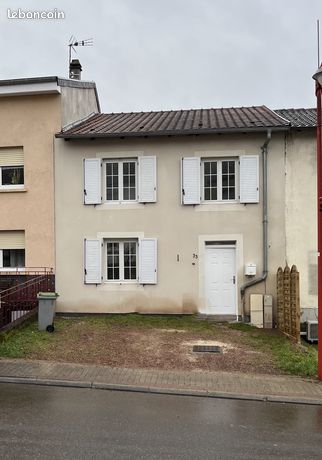 Maison de village mitoyenne de type F5 130m² - Porcelette