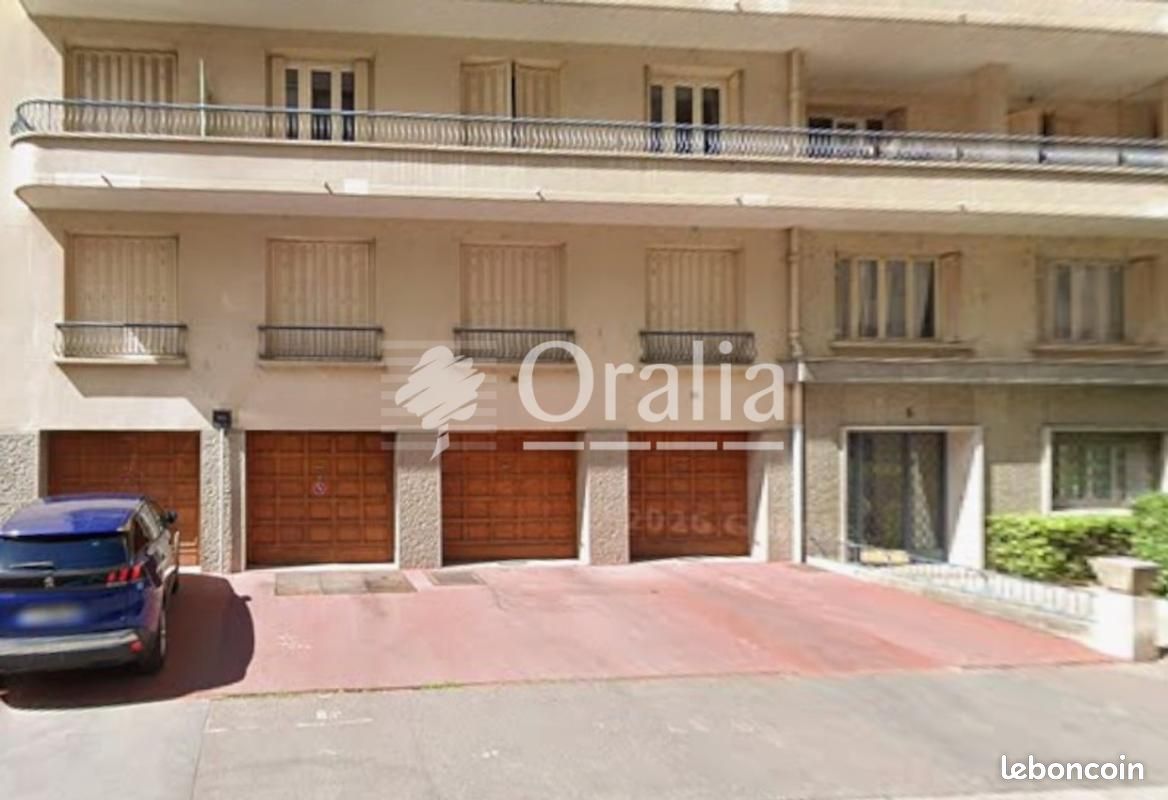 Parking 10 m² · à Lyon · 10 m² · 180 €/mois