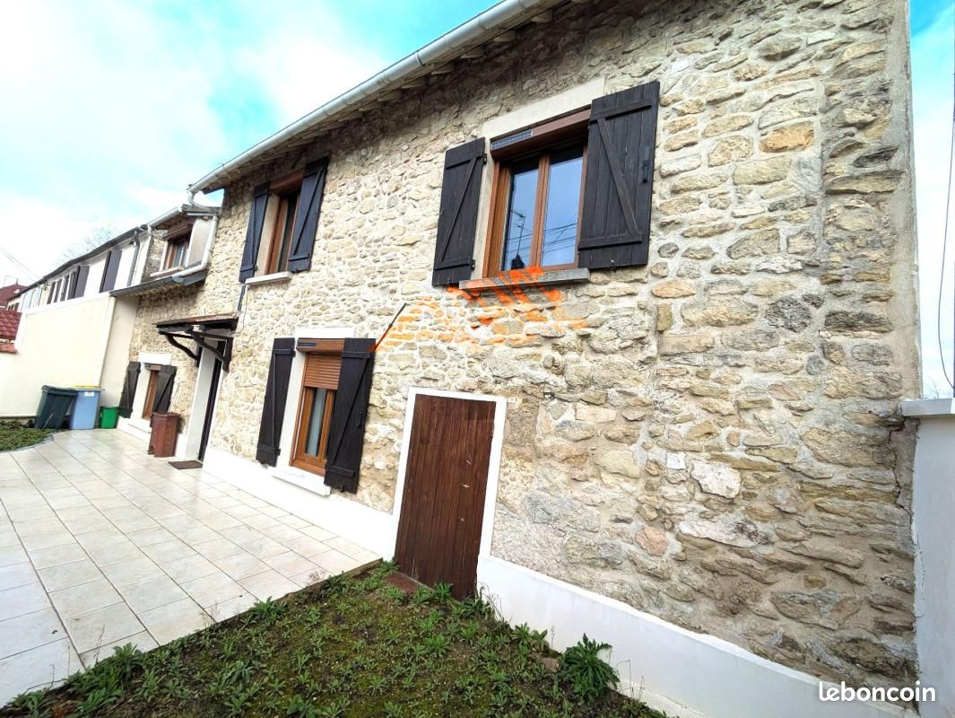 Maison 7 pièces 110 m² · à Luzarches · 110 m² · 269 000 €