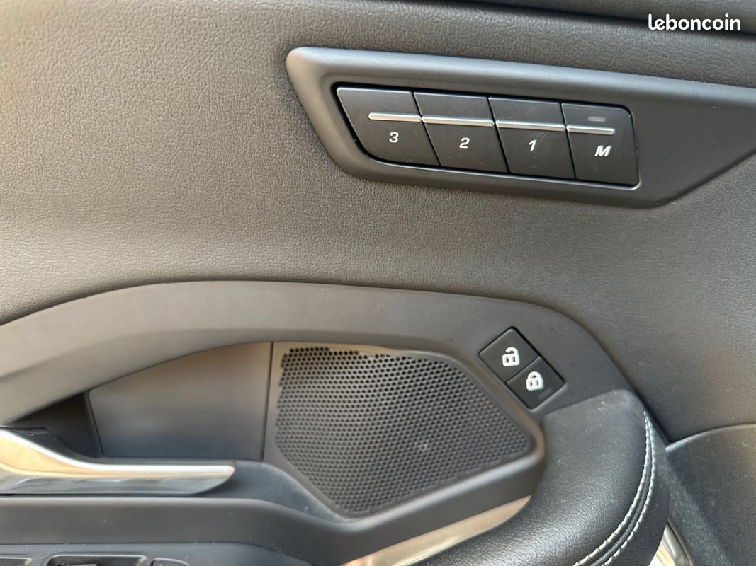 Jaguar e-pace p200 hybrid r-dynamic awd bva (image 20)