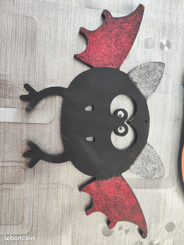 Décoration Halloween citrouille et chauve-souris en bois (image 2)
