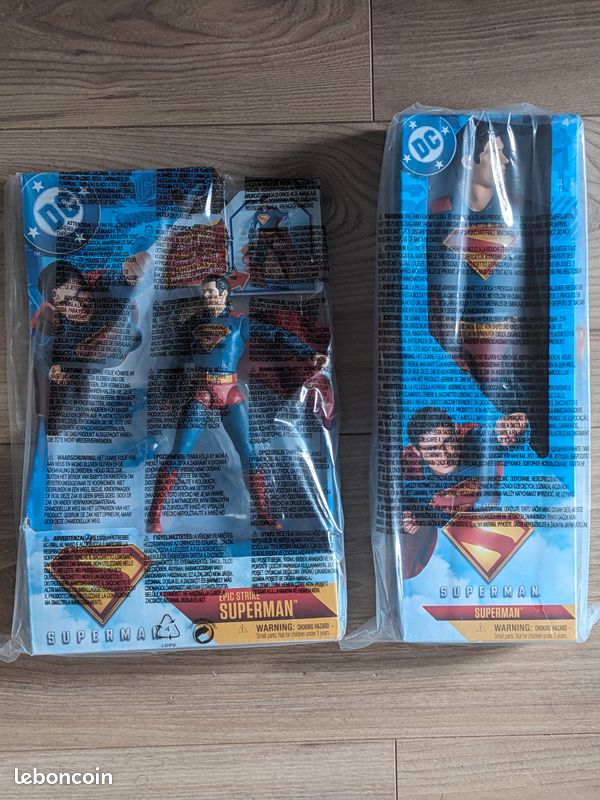 Figura De Acción Dc Comics Superman De 15 Cm Con Accesorios - Venta Internacional
