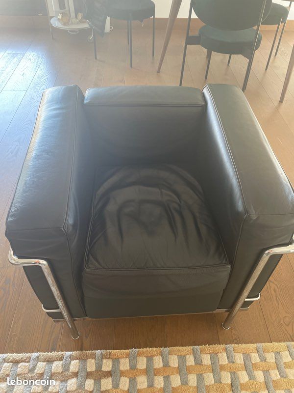 Vente fauteuil le Corbusier (image 1)