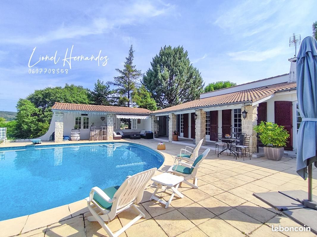 Maison 7 pièces 220 m² (image 2)