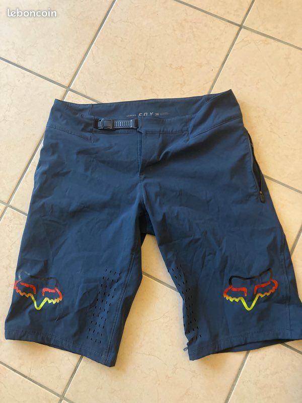 Short De Cyclisme Homme Fox - Taille 30 - Noir - Poches Cargo - Neuf Sans étiquette