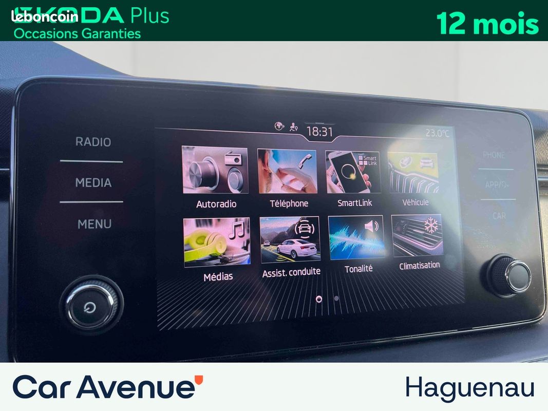 SKODA Kamiq 1.0 TSI Evo 110 Ambition / Smartlink / Aide au Stationnement / Feux LED / Clim Auto (image 17)