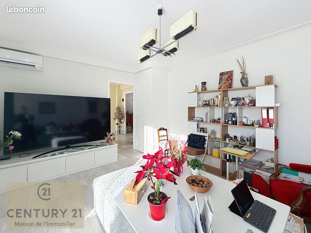 Appartement 3 pièces 69 m² · à Nice · 69 m² · 255 000 €