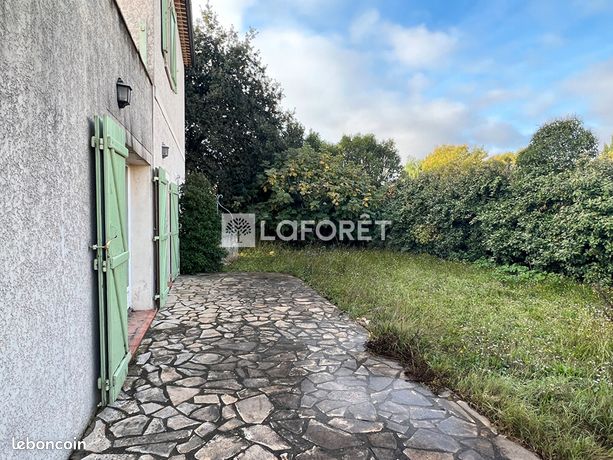 https://img.leboncoin.fr/api/v1/lbcpb1/images/6c/b7/e9/6cb7e932804f75e78c35d983cebd859218e13988.jpg?rule=ad-image
