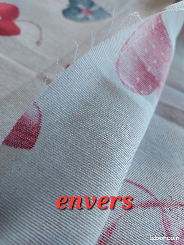 Tissu oursons et coeurs 140 cm sur 280 cm au minimum (image 7)