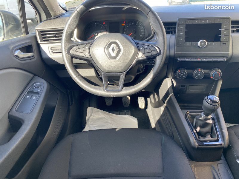 Renault CLIO V STE 1.5 BLUE DCI 85CH AIR NAV (image 4)
