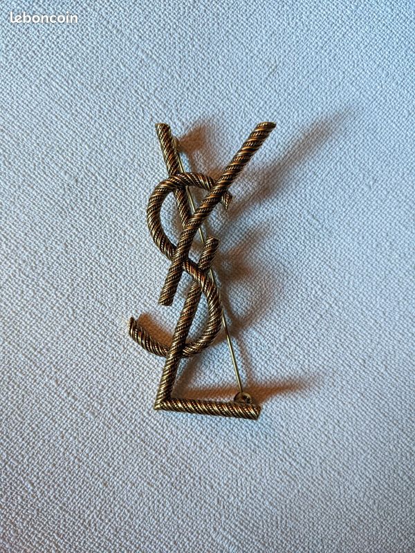 Broche (image 3)