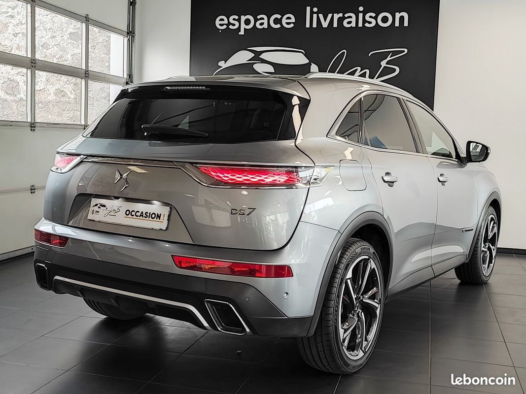 DS 7 CROSSBACK Hdi 180 EAT8 EDITION LA PREMIERE / HIFI FOCAL (image 2)