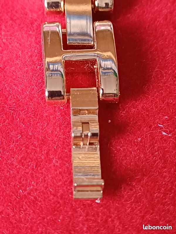 Montre à Quartz Femme Bracelet Métal Doré - Occasion, Marque LDADPR, Style Classique Chiffres Arabes