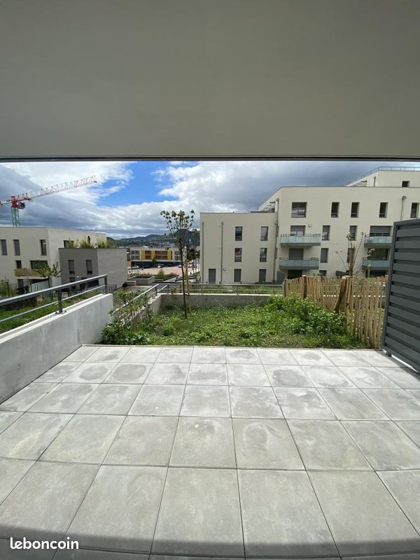 Appartement 1 pièce 37 m² · à Clermont-Ferrand · 37 m² · 550 €/mois