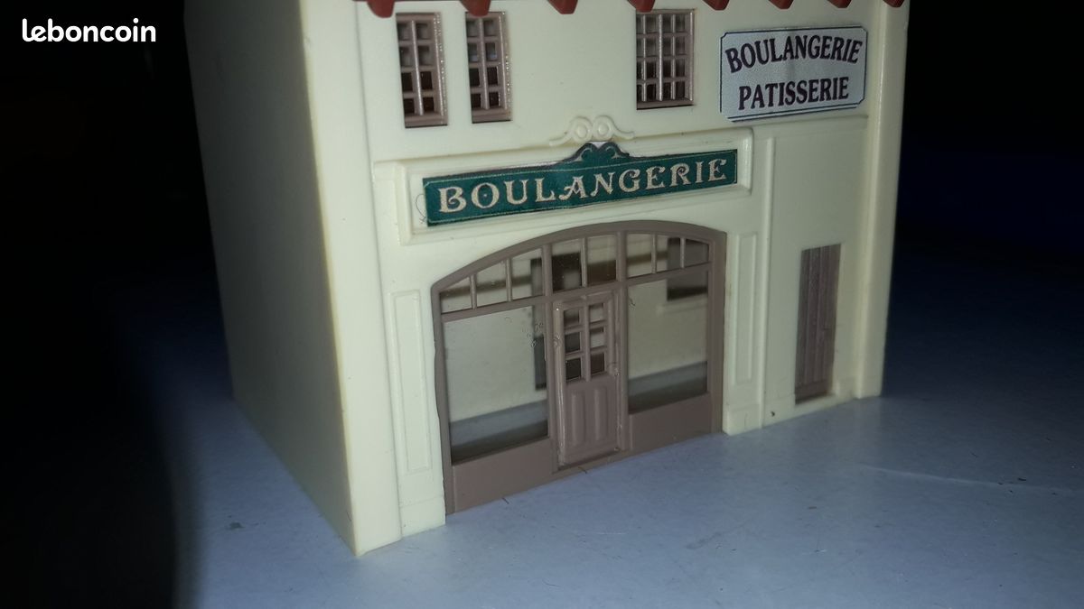 MKD 616 HO - Boulangerie patisserie - MKD - Modélisme ferroviaire - Vente en ligne de trains électriques - échelle HO, OO, N, HOe, miniatures